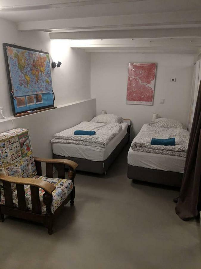 Quiet Apartment For 4 At Park In Center Амстердам Екстериор снимка
